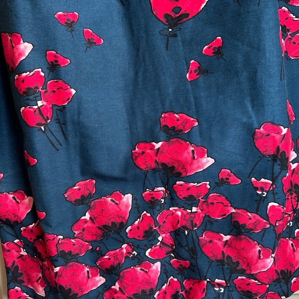 Lindy Bop Vanessa Navy and Pink Floral Midi Dress - Picture 6 of 9